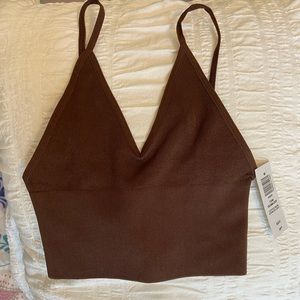 Aritzia seamless crop top